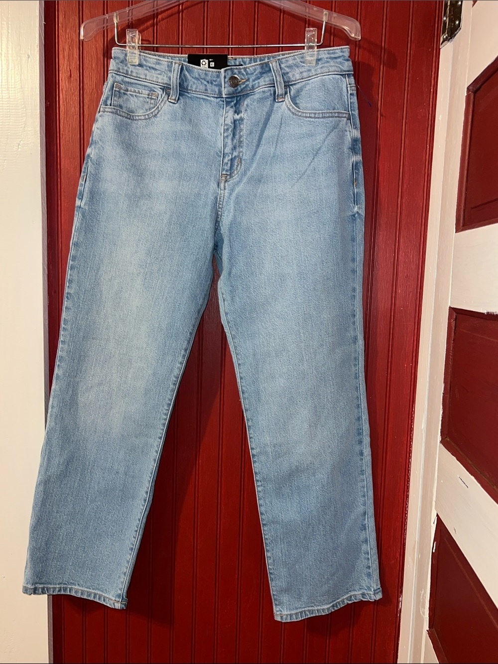 Express Women’s Light Blue Straight Jeans